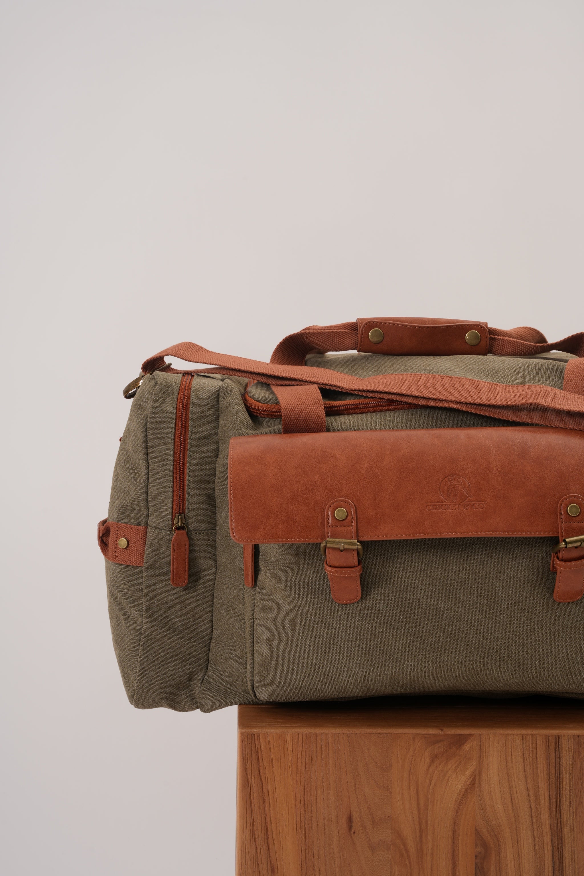 TRAVEL BAG Valise